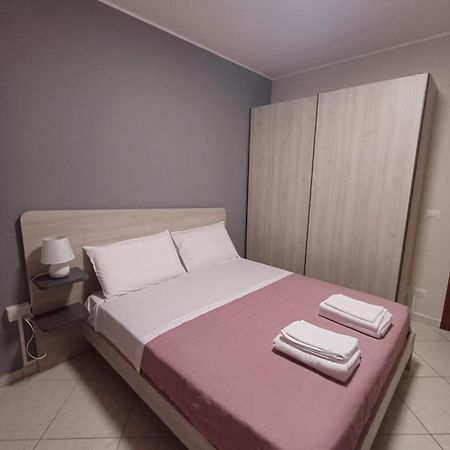 Affitta Camere Gold Барлета Екстериор снимка