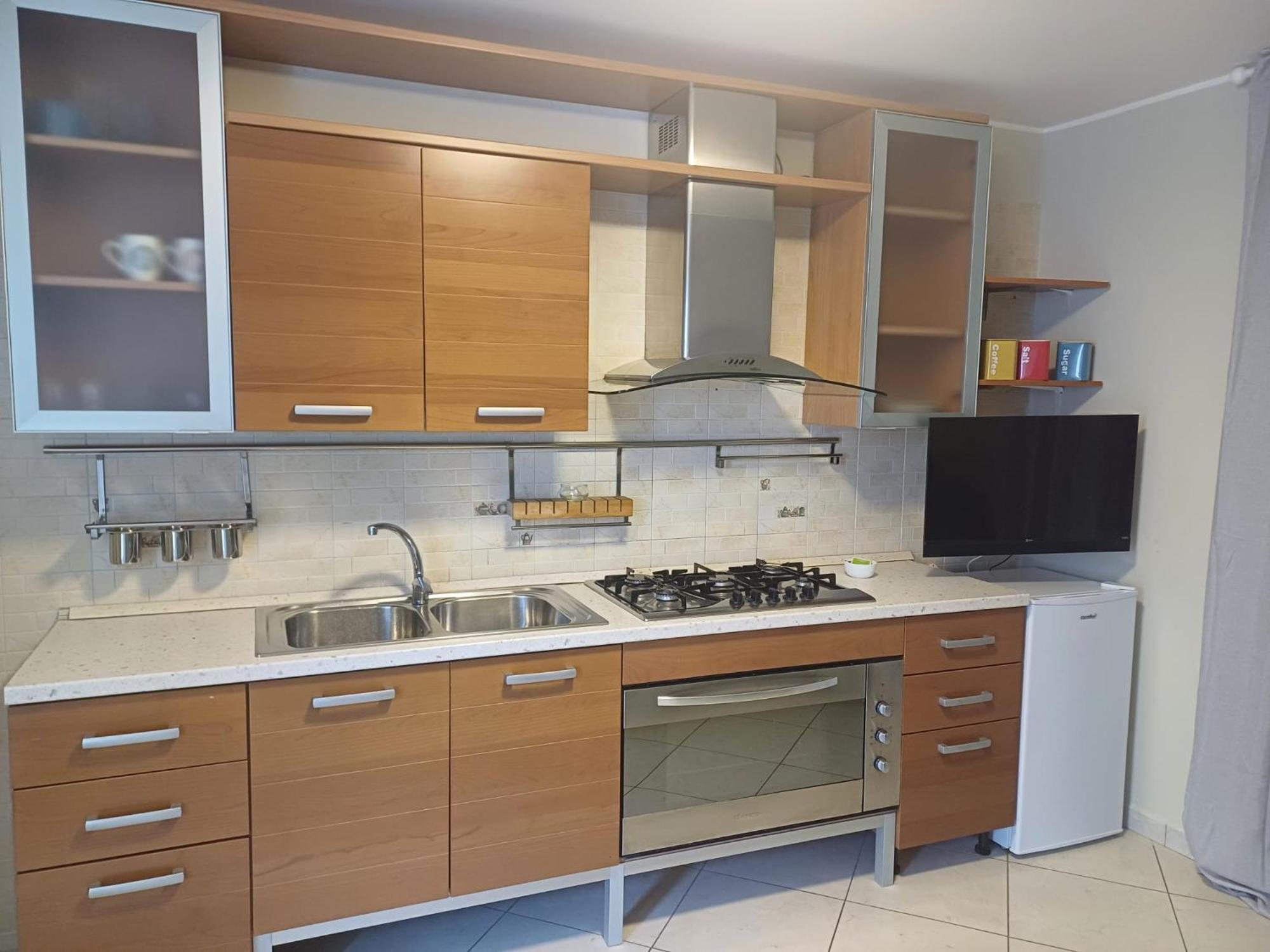 Affitta Camere Gold Барлета Екстериор снимка